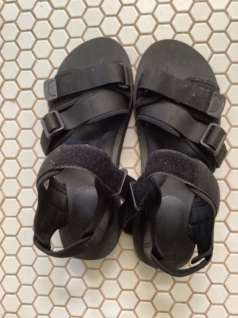 Black suicoke Vibram SZ 9 Woman's Sandals Hiking